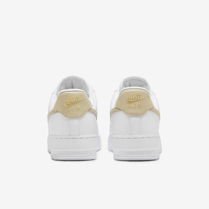Кроссовки женские Nike Air Force 1 '07 Essential White/Rattan/White/Rattan